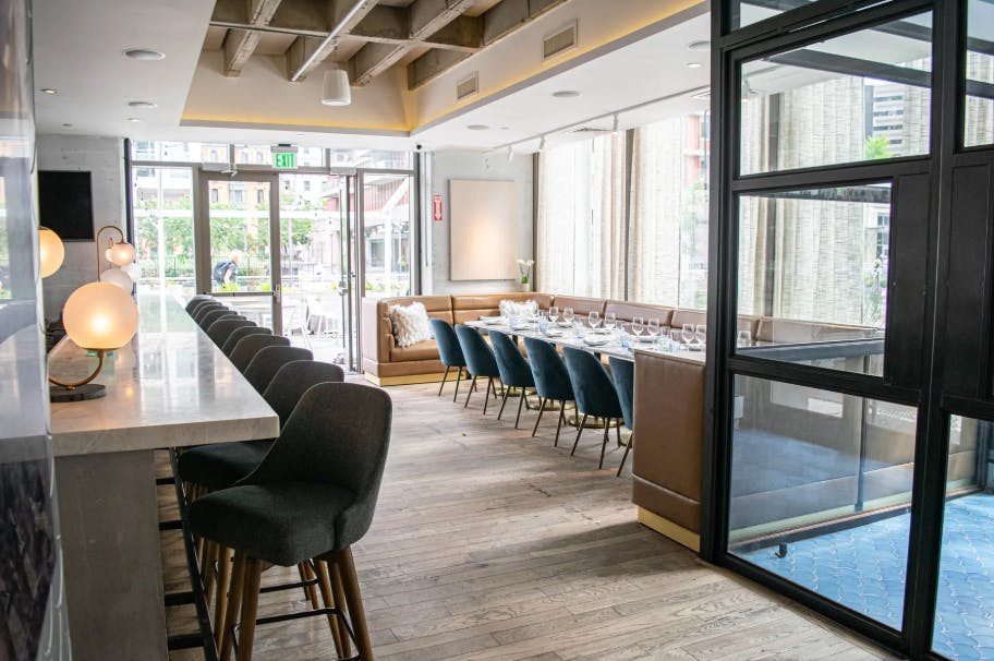 Bar & Lounge, Restaurant event space at Porto Boston