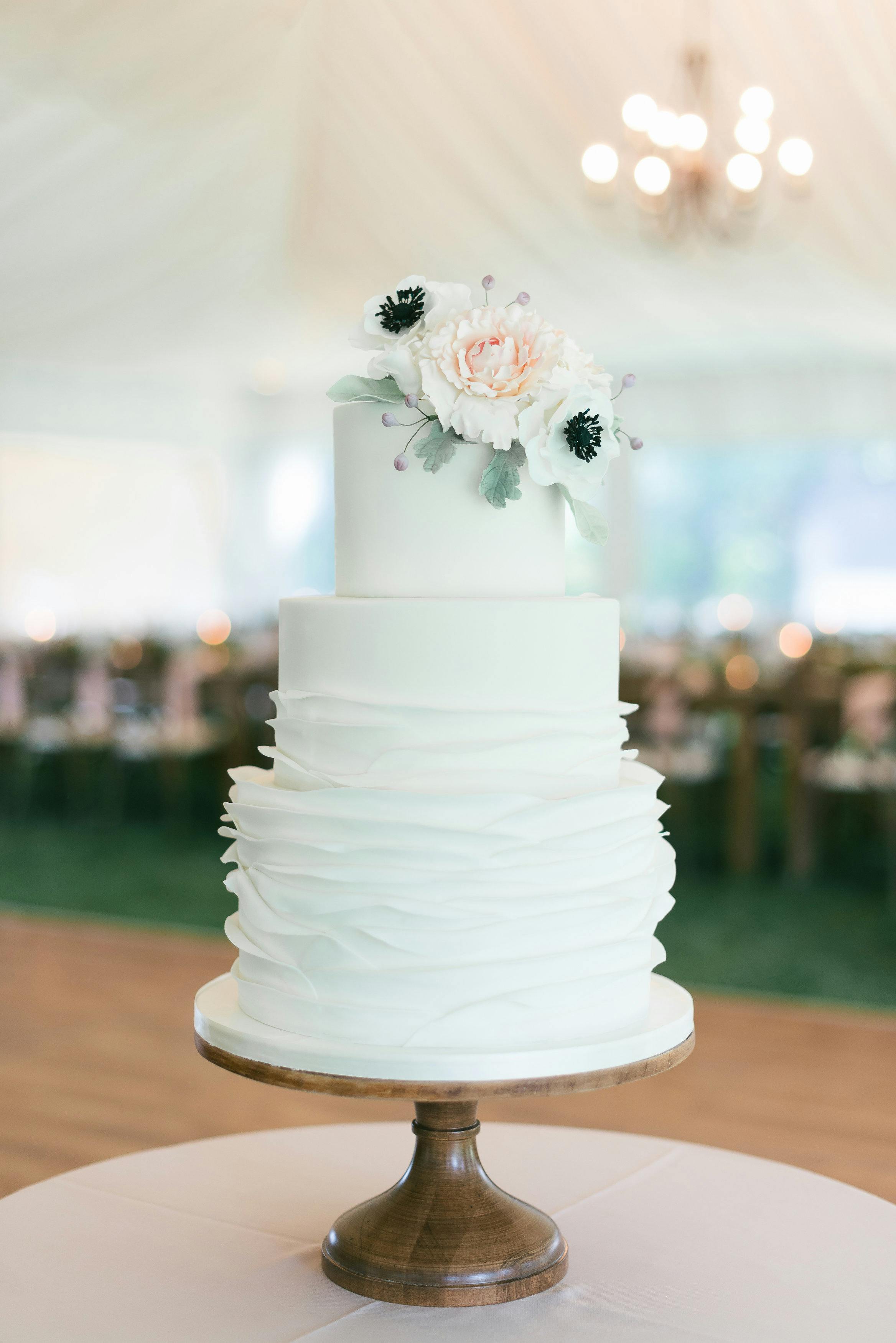amy beck cake design wedding cakes partyslate amy beck cake design wedding cakes partyslate