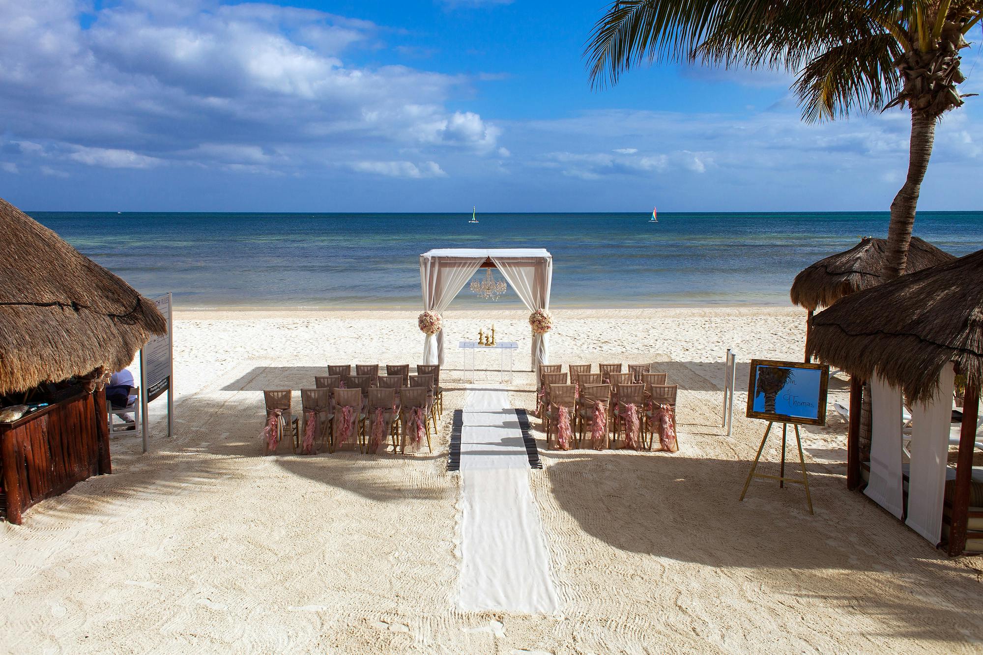 Wedding Aisle Ideas posted by Melissa Mercado Photography