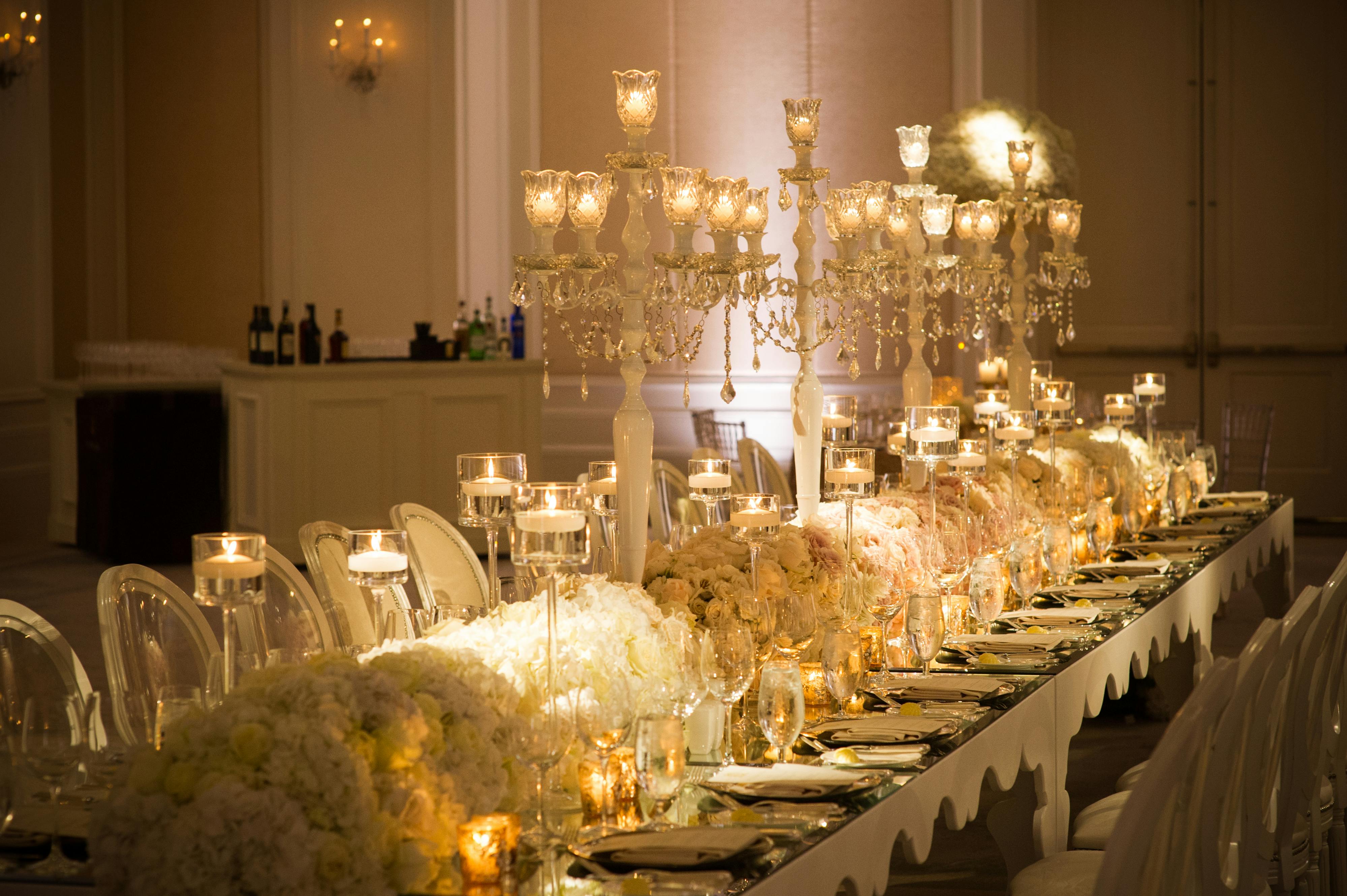 Wedding Lighting Ideas posted by Alain Martinez Photo & Cinema