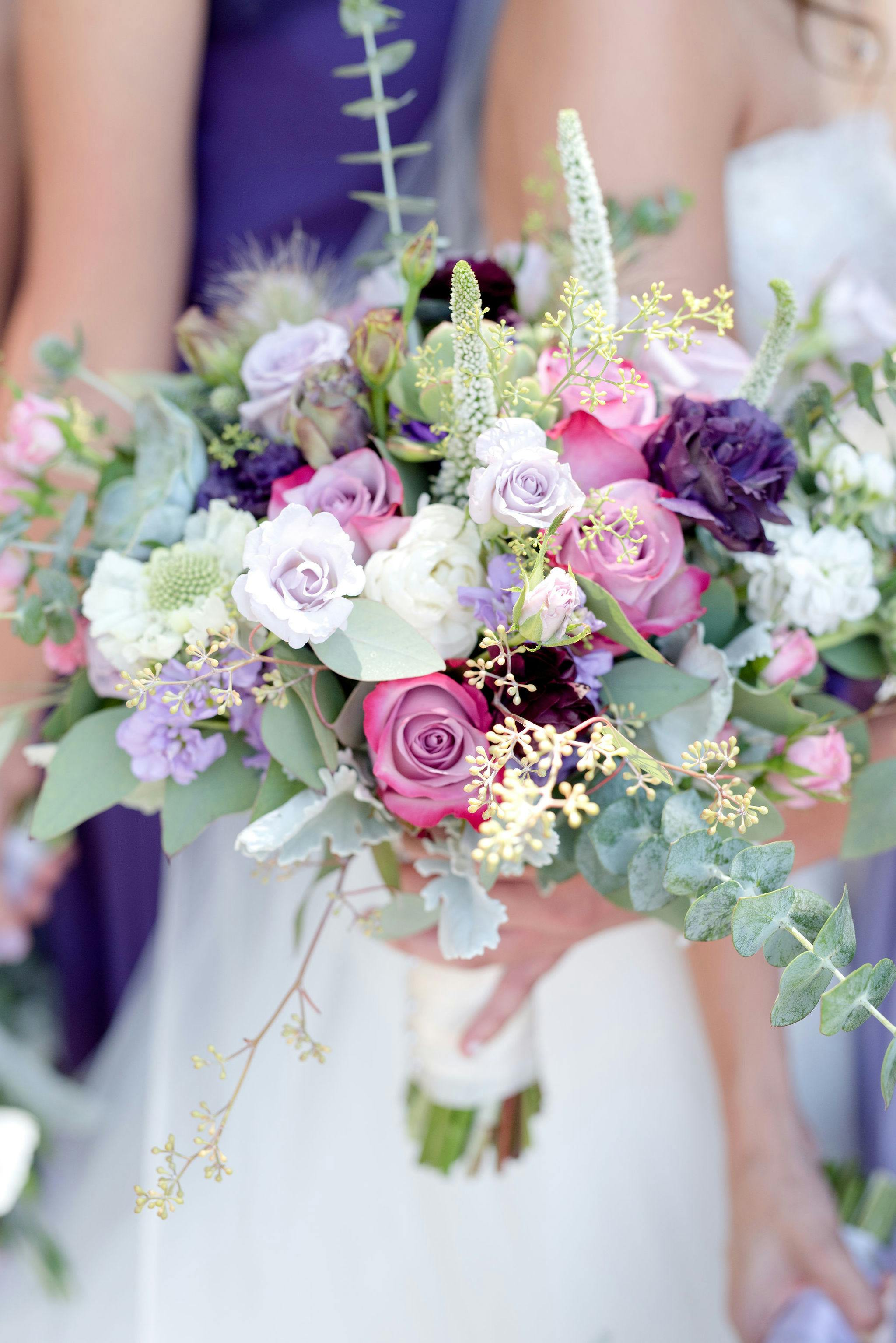 Featured photo from Natural, Light & Airy Wedding