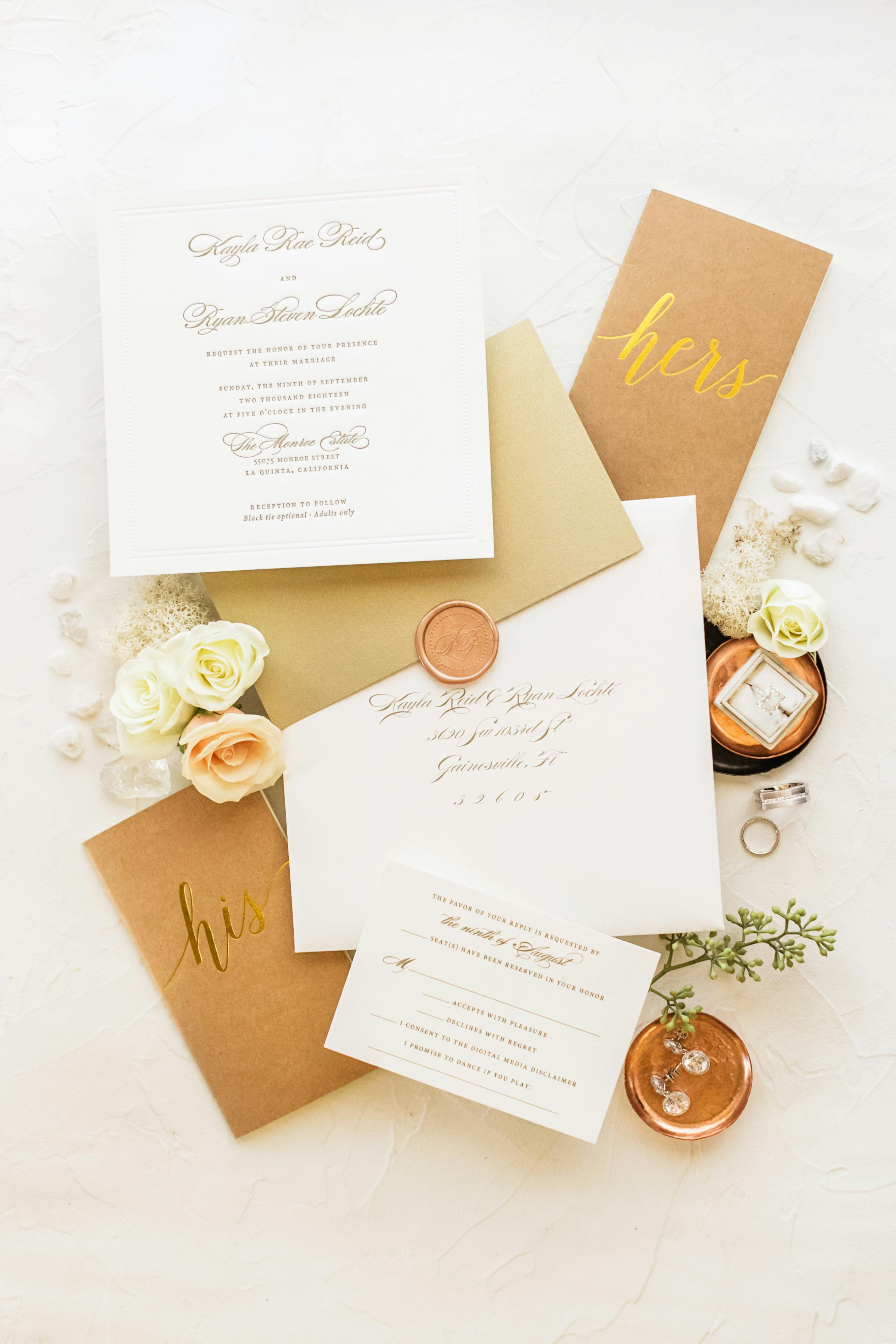 Wedding Place Card Ideas posted by Pure Lavish Events