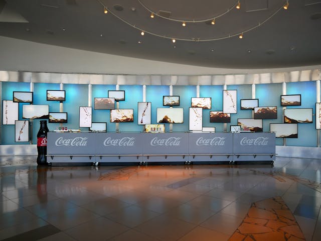 Featured photo from Lobby & Loft