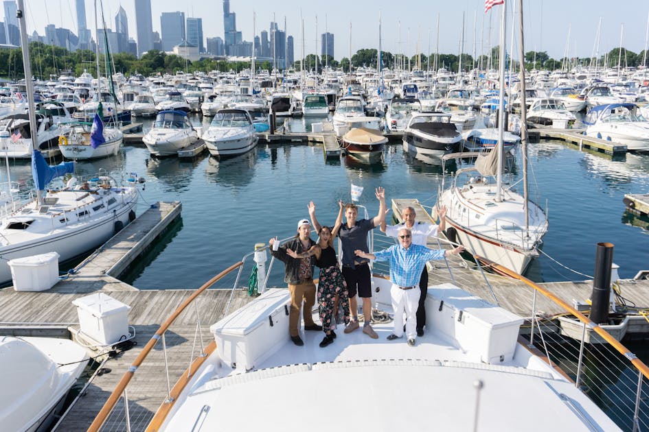 private yacht rentals in chicago