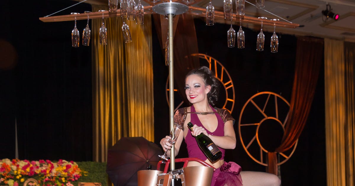 Best las vegas new year's eve parties & events this year to celebrate Las Vegas Hotel New Years Eve Parties - senadordesign