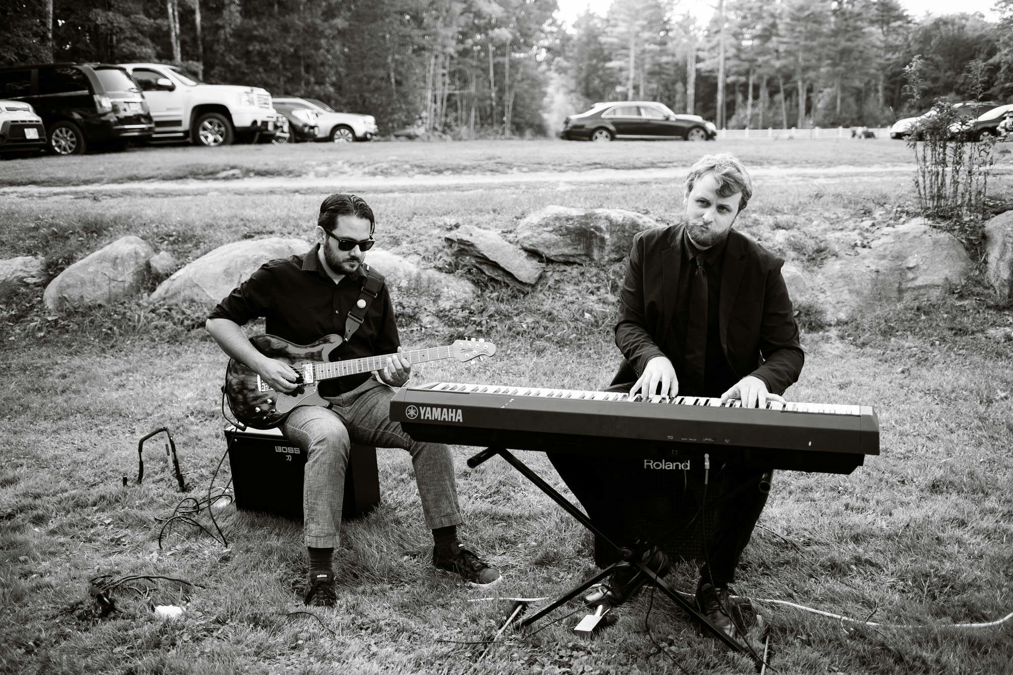 Featured photo from Tumbledown Farm Wedding Photography