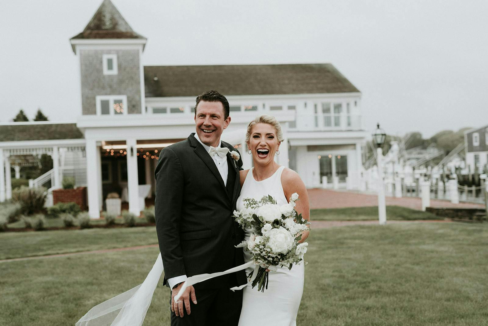 Featured photo from 7 Cape Cod Wedding Venues With New England Charm [2024 & 2025]